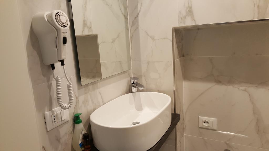 Maison D'Elite Guest House Венеція Екстер'єр фото